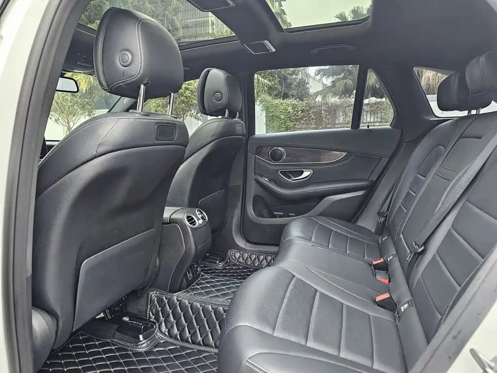 Mercedes-Benz GLC 2019 GLC 260 4MATIC Dynamic купить на сайте DeffCars