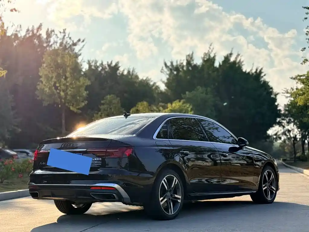 Audi A4L 2020 40 TFSI luxury and dynamic model купить на сайте DeffCars