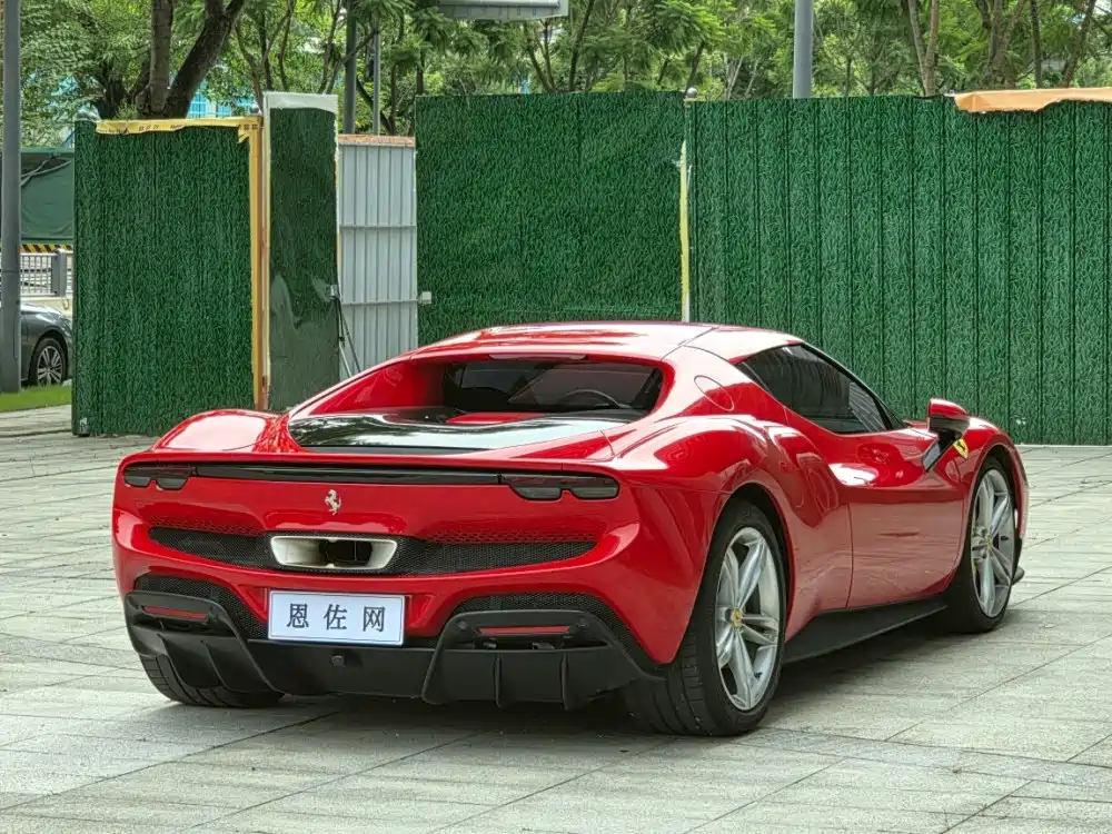 Ferrari 296 2021 3.0T V6 GTB купить на сайте DeffCars