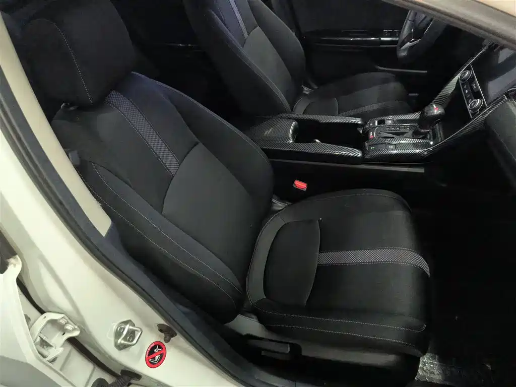 Civic 2019 220TURBO CVT Dynamic Edition National VI купить на сайте DeffCars