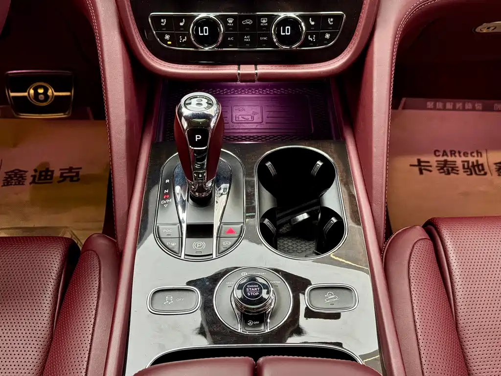 Bentayga 2022 4.0T V8 купить на сайте DeffCars