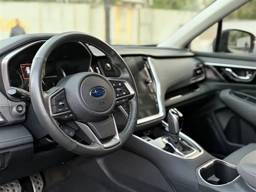 Outback 2021 2.5i Explorer Edition EyeSight купить на сайте DeffCars