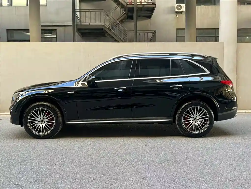 Mercedes-Benz GLC 2023 facelift GLC 300 L 4MATIC dynamic 5-seater купить на сайте DeffCars