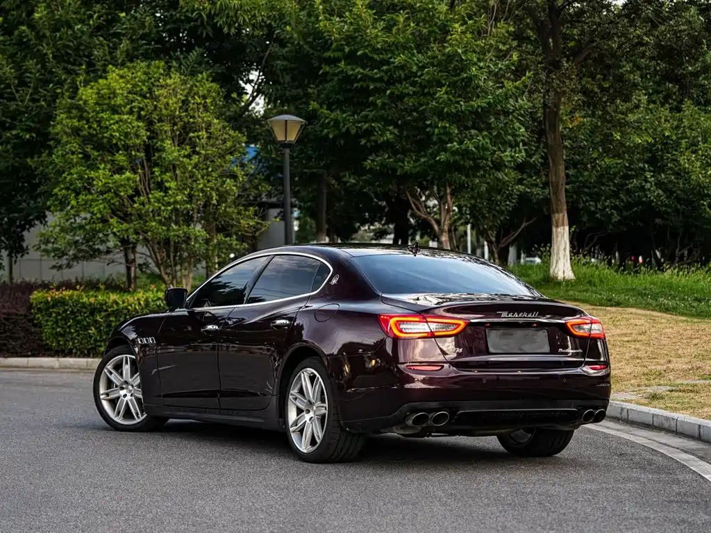President 2013 3.0T Standard Edition купить на сайте DeffCars