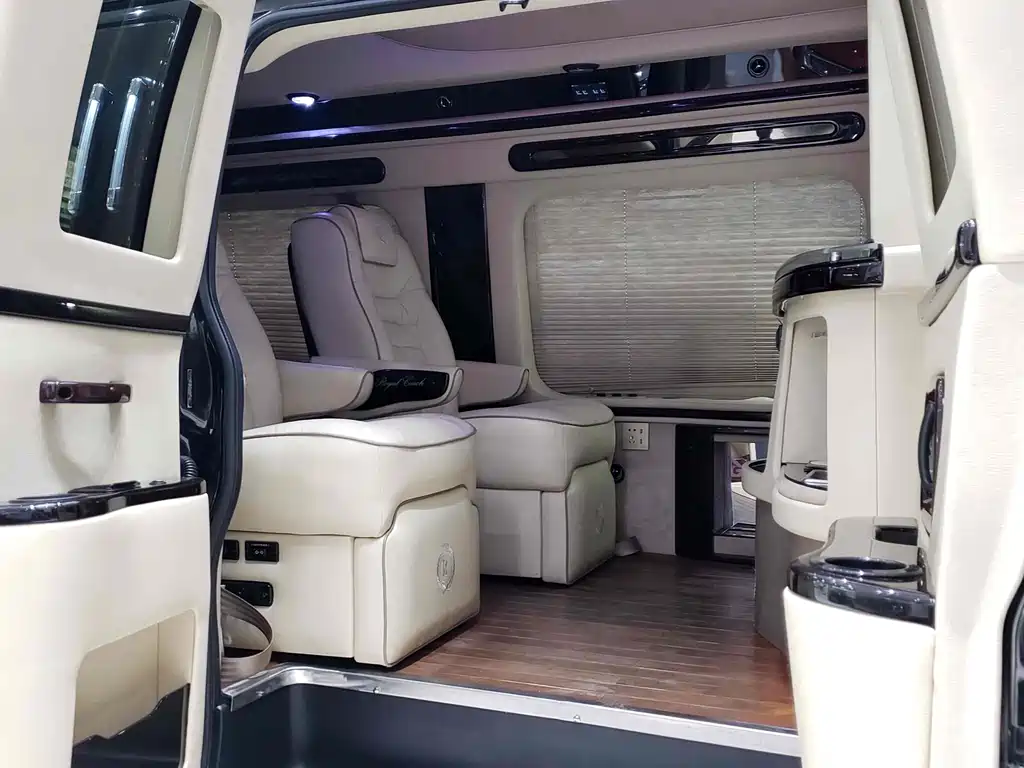 SAVANA 2014 6.0L Long Axis Leader Edition купить на сайте DeffCars