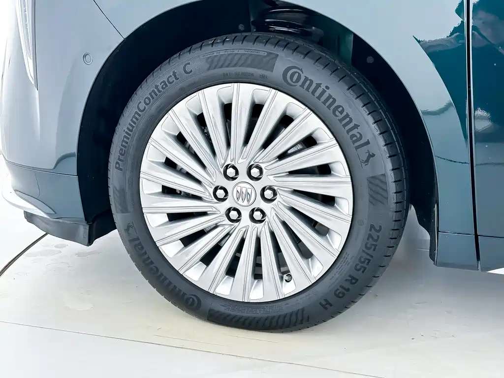 Century 2023 2.0T four-seater private version купить на сайте DeffCars