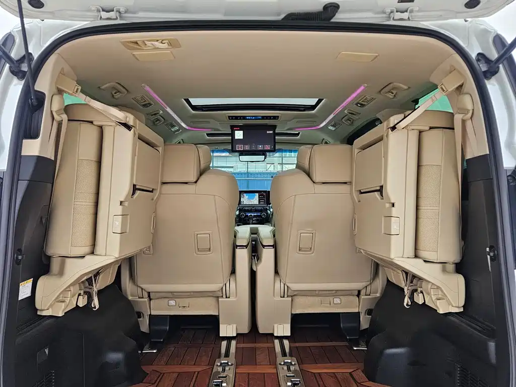 Wilfa 2021 Crown Dual Engine 2.5L HV Premium Edition купить на сайте DeffCars