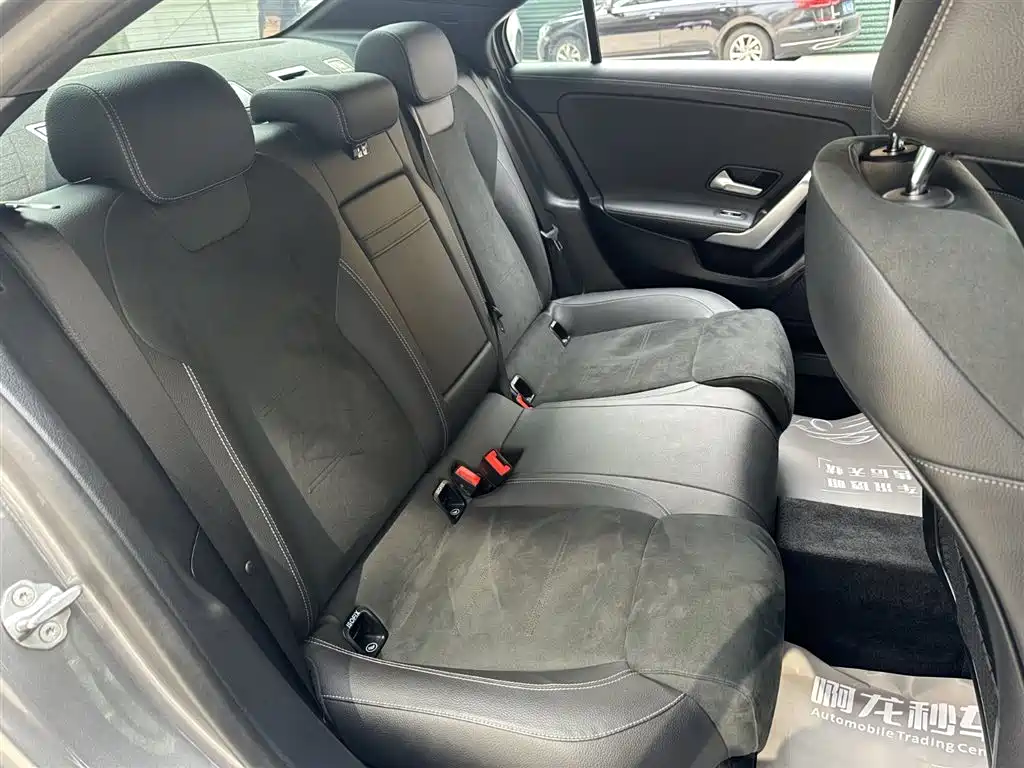 Mercedes-Benz A-Class 2022 A 200 L Sports Sedan Fashionable купить на сайте DeffCars