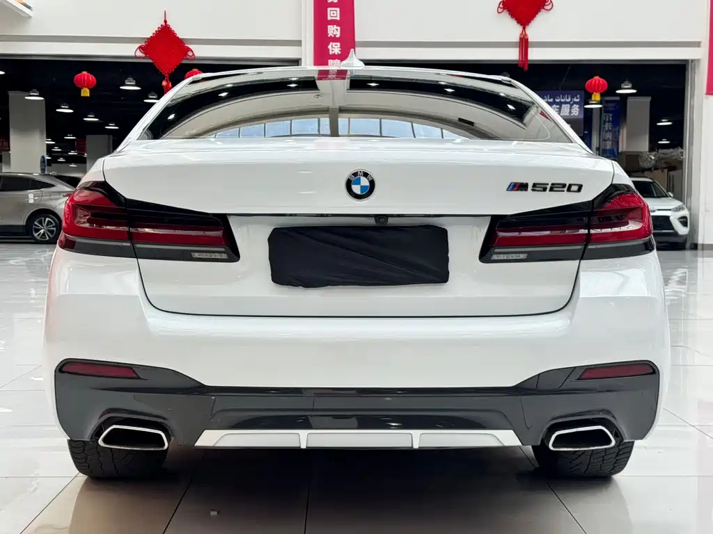 BMW 5 Series 2022 Facelift 2 530Li Exclusive M Sports Package купить на сайте DeffCars