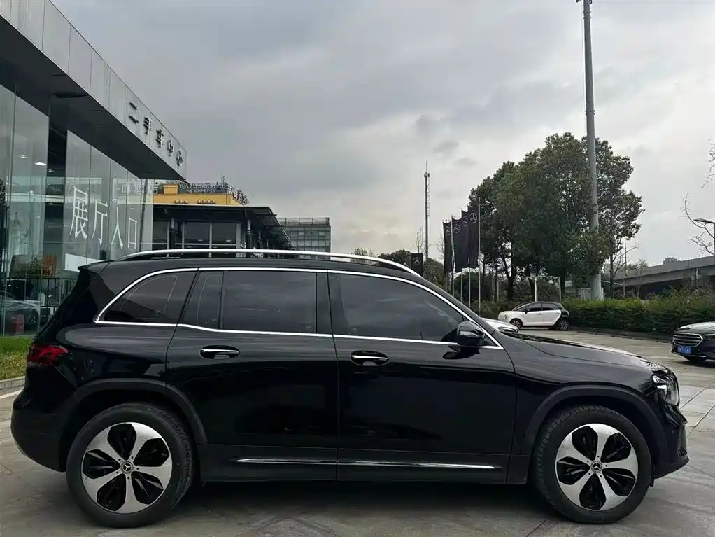 Mercedes-Benz GLB 2022 GLB 220 Fashion Model купить на сайте DeffCars