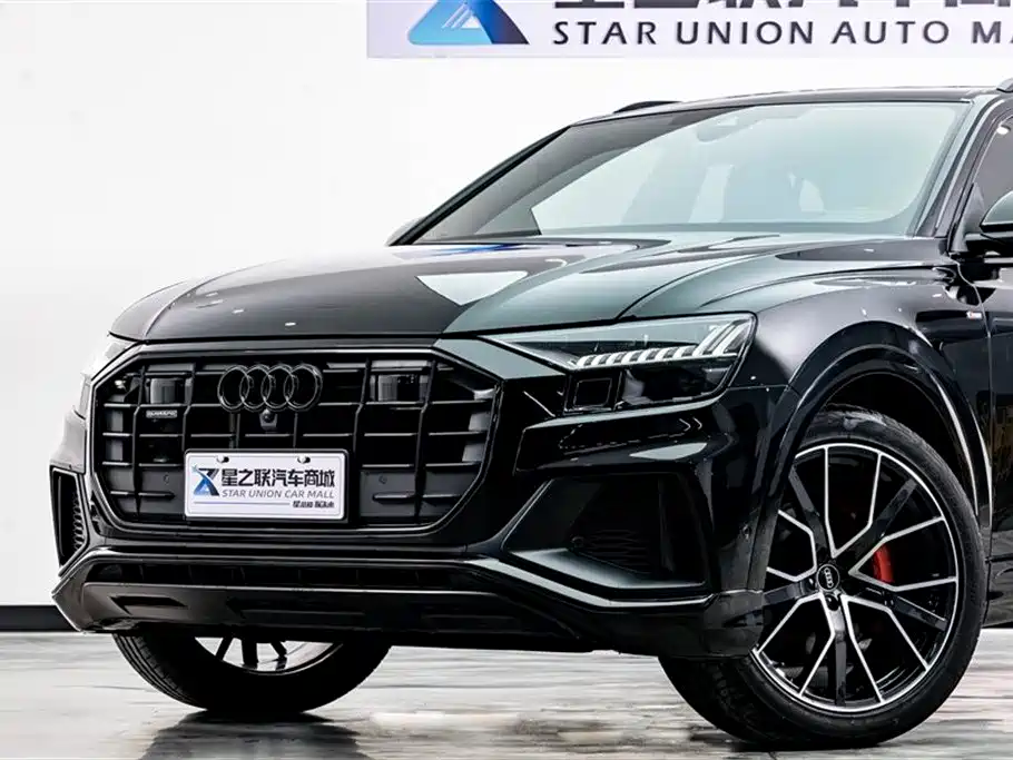 Audi Q8 2022 55 TFSI exclusive dynamic model купить на сайте DeffCars