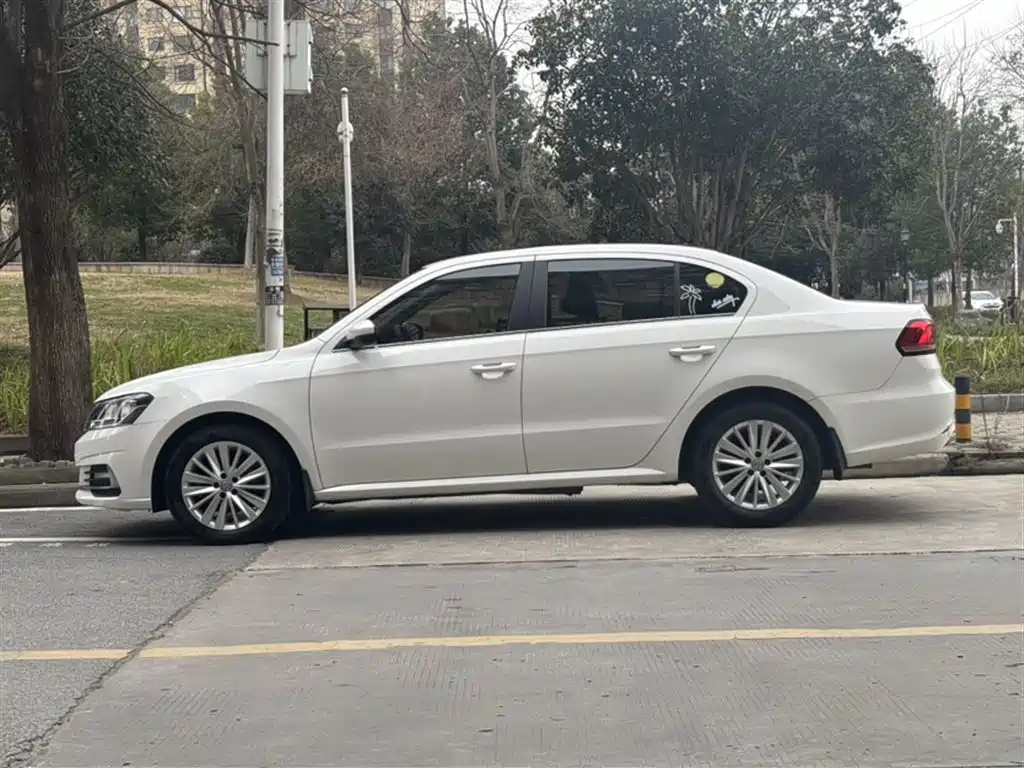 Lavida 2019 Lavida Qihang 1.5L Automatic Comfort Edition National VI купить на сайте DeffCars