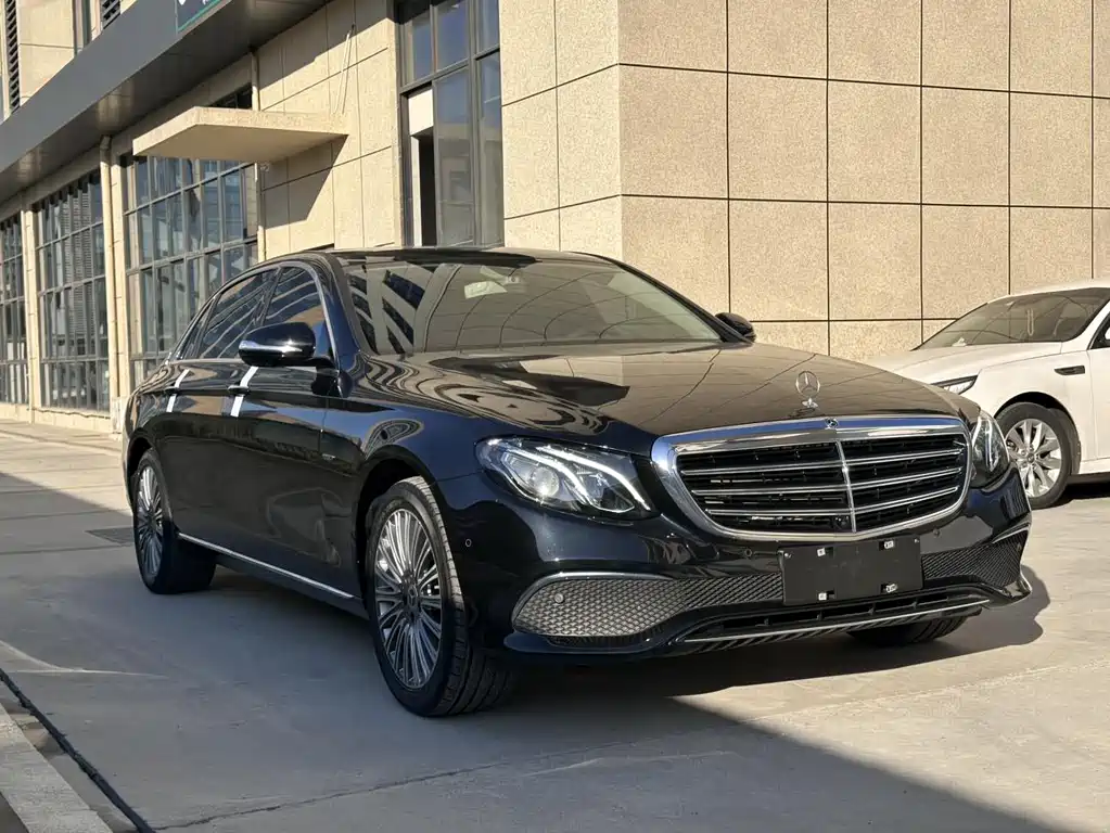 Mercedes-Benz E-Class 2020 Facelift E 300 L Special Edition купить на сайте DeffCars