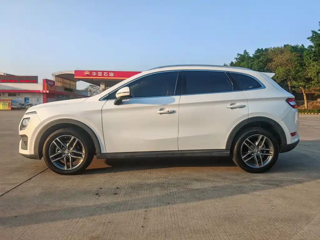 Lufeng Rongyao 2020 1.5GTDI automatic flagship version купить на сайте DeffCars