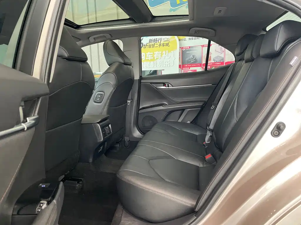 Camry 2021 2.5G Deluxe Edition купить на сайте DeffCars