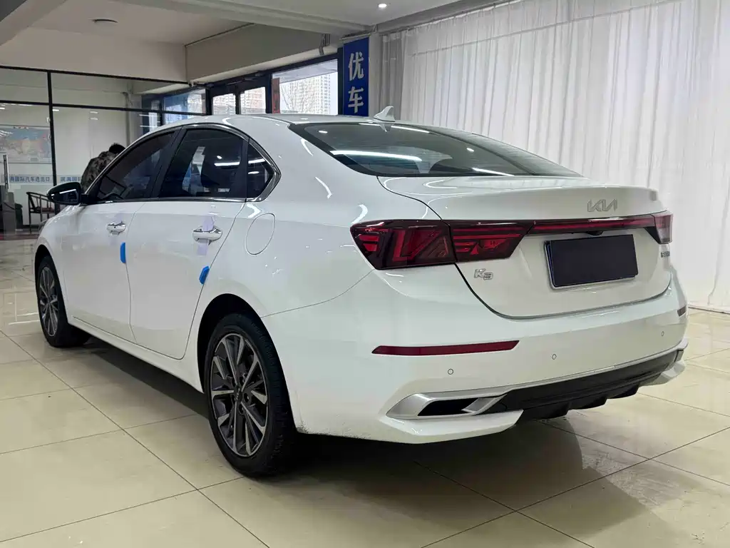 Kia K3 2021 facelift 1.5L CVT fashion version купить на сайте DeffCars