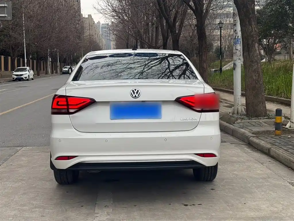Lavida 2019 Lavida Qihang 1.5L Automatic Comfort Edition National VI купить на сайте DeffCars