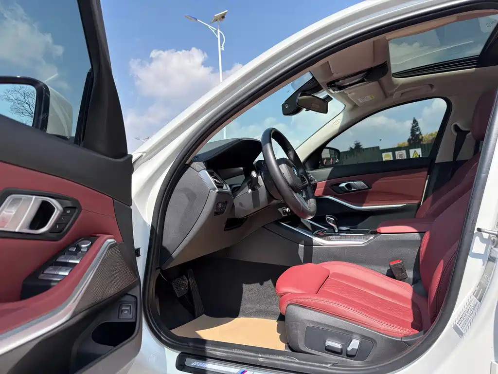 BMW 3 Series 2022 facelift 325Li M Sports Package купить на сайте DeffCars