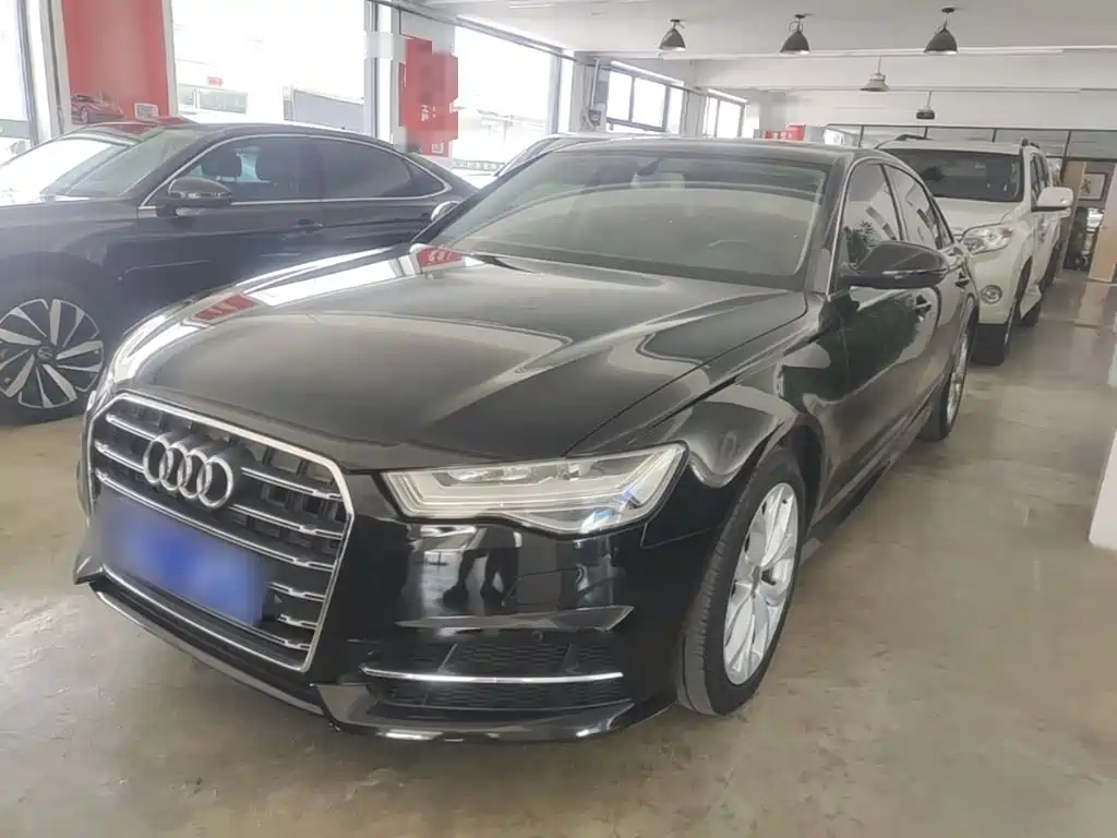 Audi A6L 2018 30th Anniversary Model 35 TFSI Fashion Edition купить на сайте DeffCars