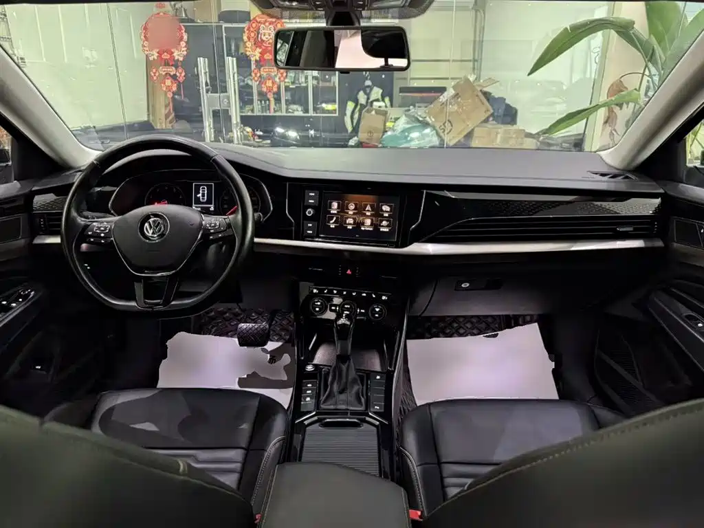 Passat 2019 330TSI Elite Edition National VI купить на сайте DeffCars