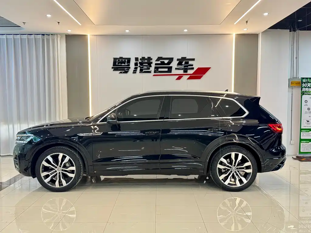 Touareg 2019 3.0TSI Ruizhi Edition National VI купить на сайте DeffCars