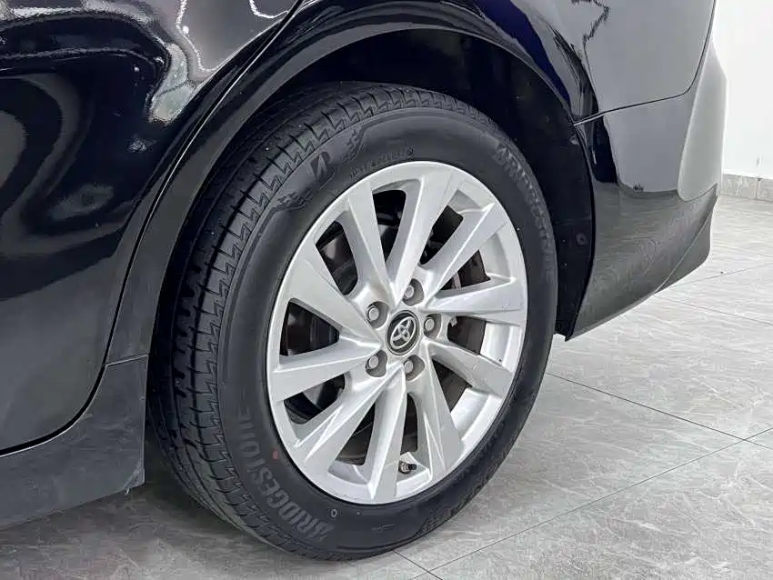 Camry 2021 2.0G Deluxe Edition купить на сайте DeffCars