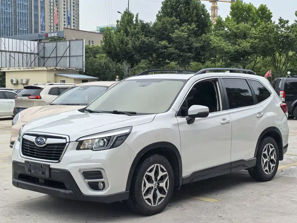 Forester 2021 2.0i Deluxe Edition EyeSight купить на сайте DeffCars