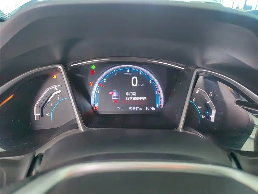 Civic 2016 220TURBO CVT Deluxe Edition купить на сайте DeffCars