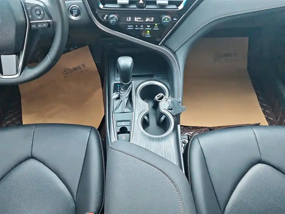 Camry 2023 2.0G Deluxe Edition купить на сайте DeffCars