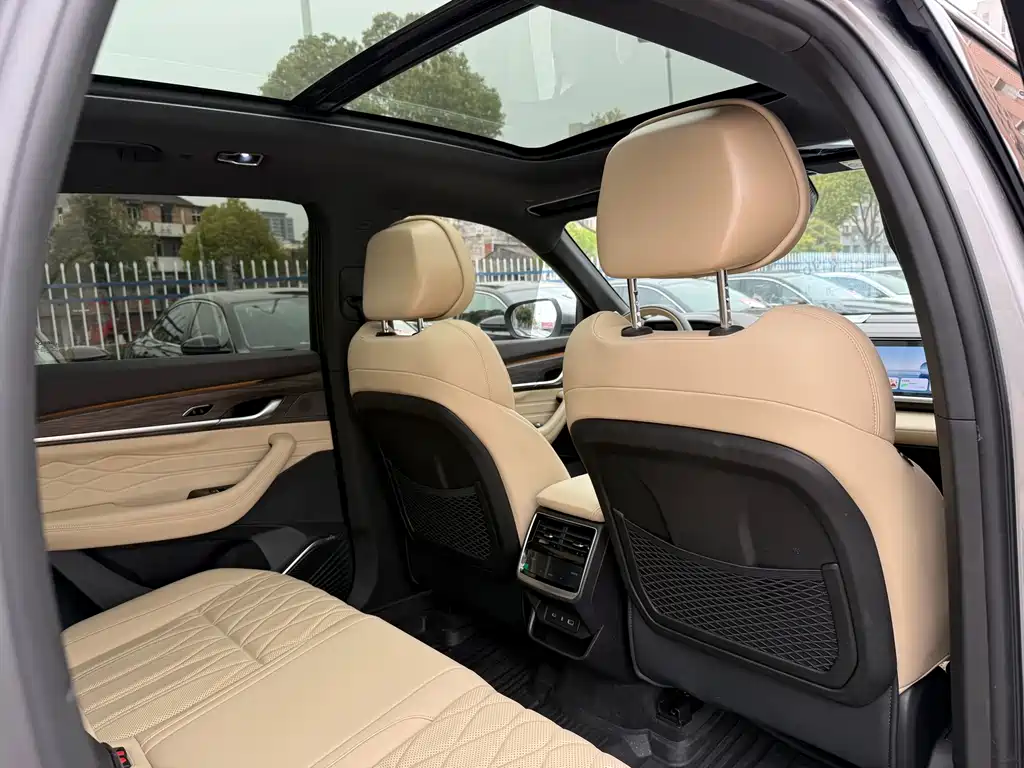 Xingyue L 2025 Dongfang Yao 2.0TD automatic four-wheel drive version купить на сайте DeffCars