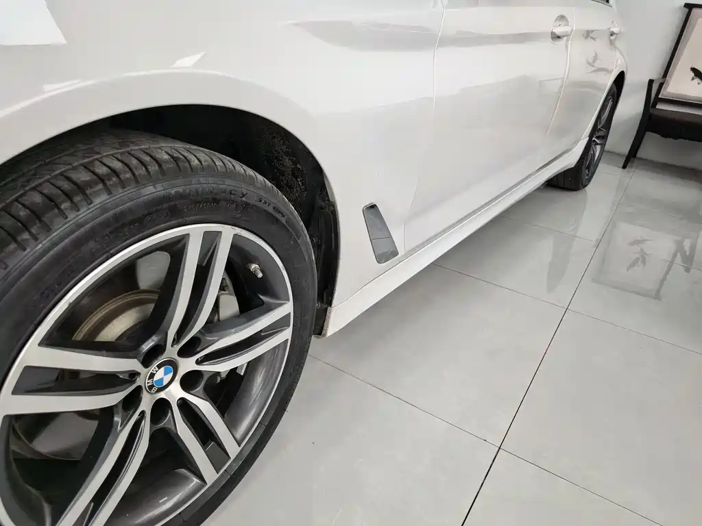 BMW 5 Series 2022 facelift 2 530Li leading model luxury package купить на сайте DeffCars