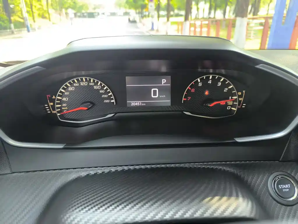 Peugeot 2008 2022 230THP THE ONE купить на сайте DeffCars