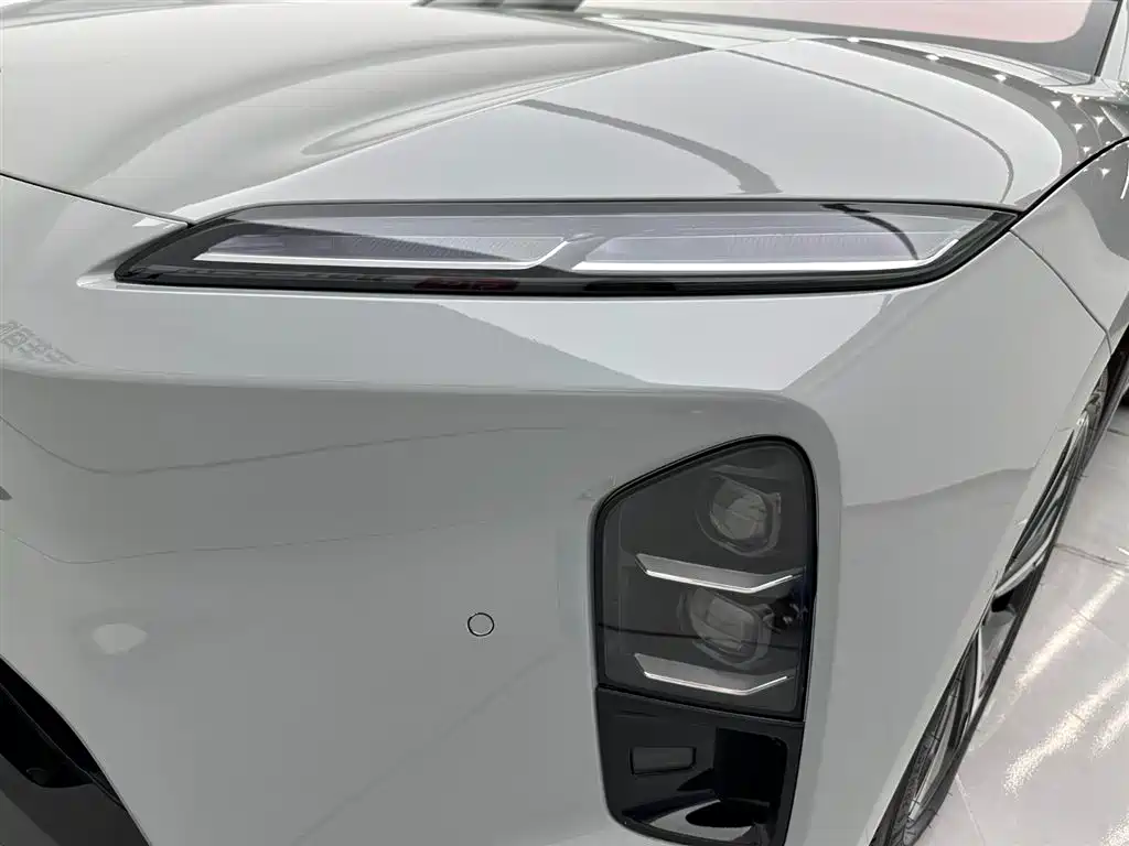 NIO ET5 2025 model 75kWh купить на сайте DeffCars