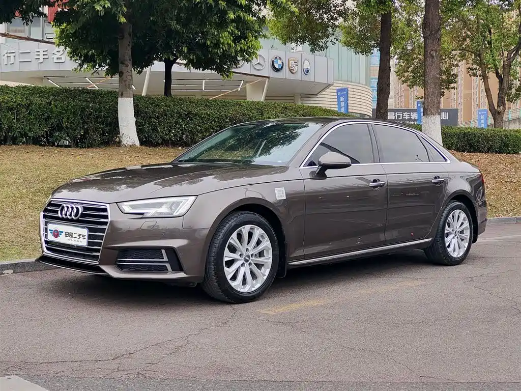 Audi A4L 2019 40 TFSI Enterprising National VI купить на сайте DeffCars