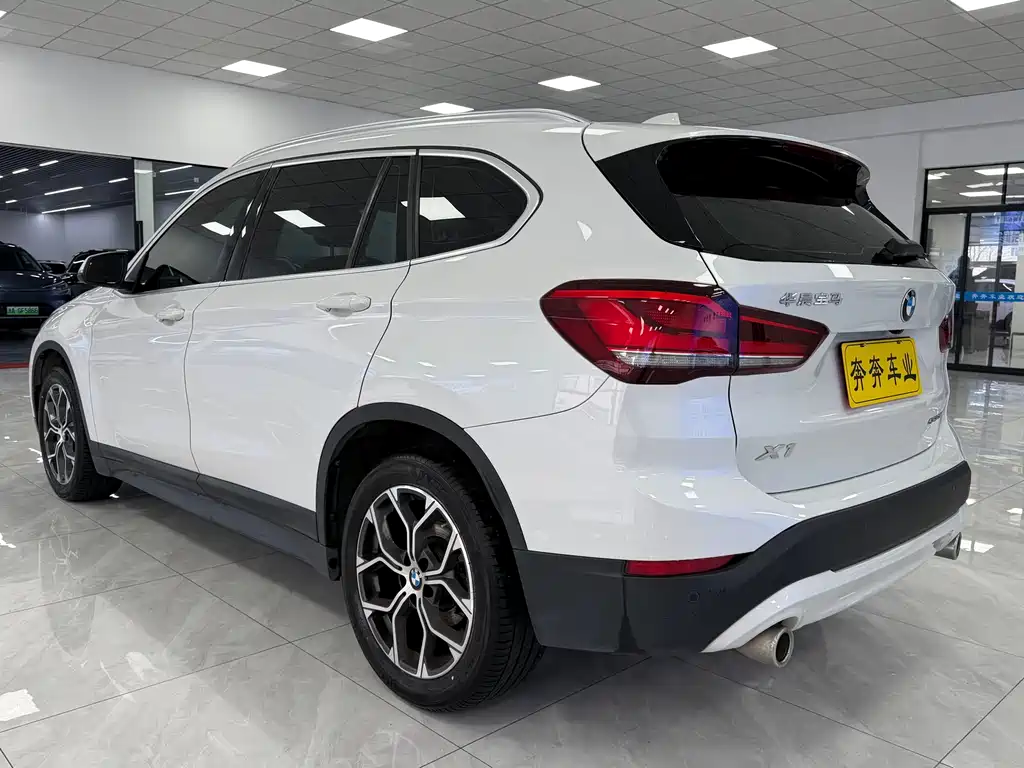 BMW X1 2020 sDrive25Li Leading Model купить на сайте DeffCars