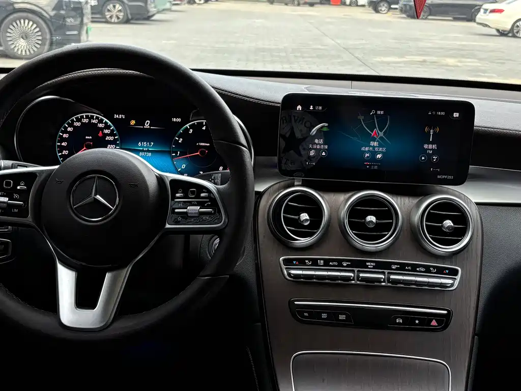 Mercedes-Benz GLC 2021 GLC 260 L 4MATIC luxury model купить на сайте DeffCars