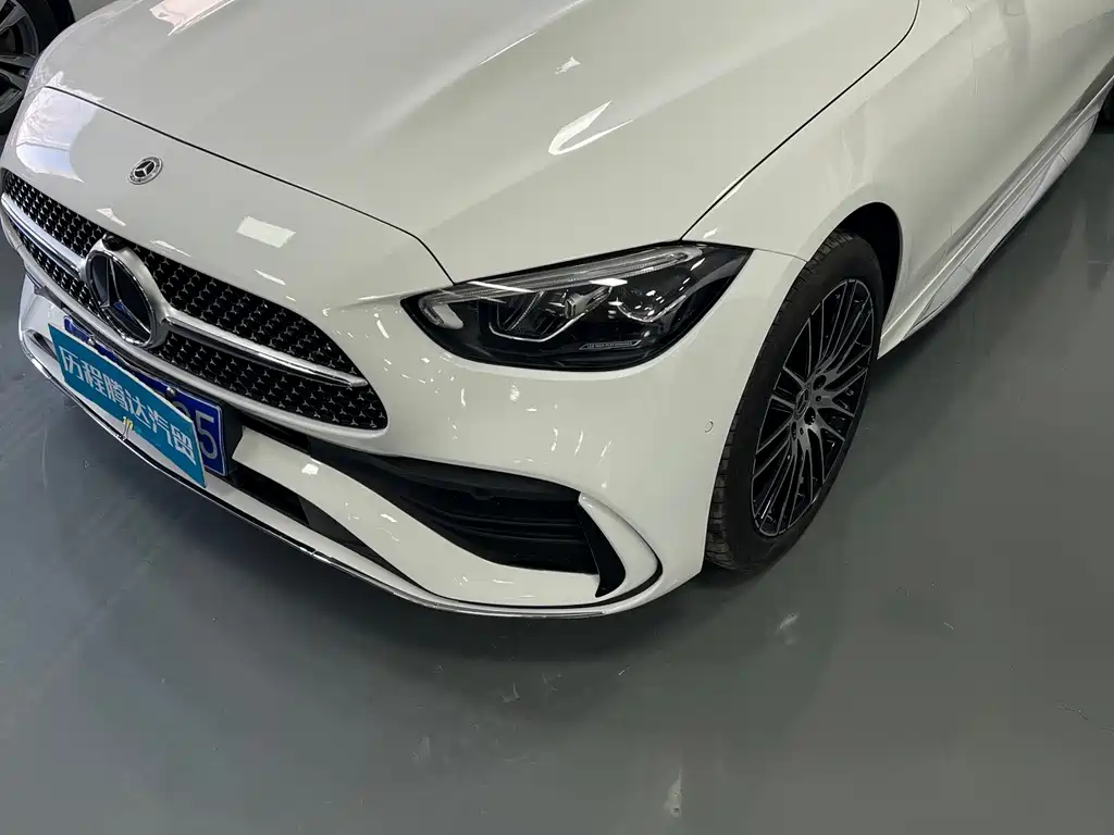 Mercedes-Benz C-Class 2025 C 260 L купить на сайте DeffCars