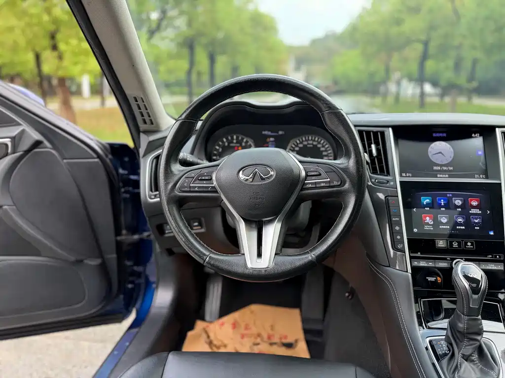 Infiniti Q50L 2018 2.0T Comfort Edition National VI купить на сайте DeffCars