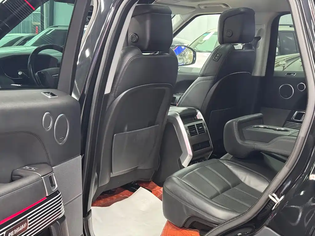 Range Rover Sport New Energy 2022 P400e SE купить на сайте DeffCars