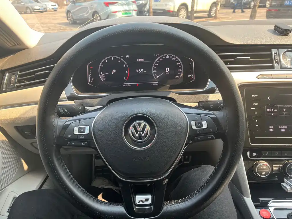 FAW-Volkswagen CC 2019 330TSI Huayan Edition National V купить на сайте DeffCars
