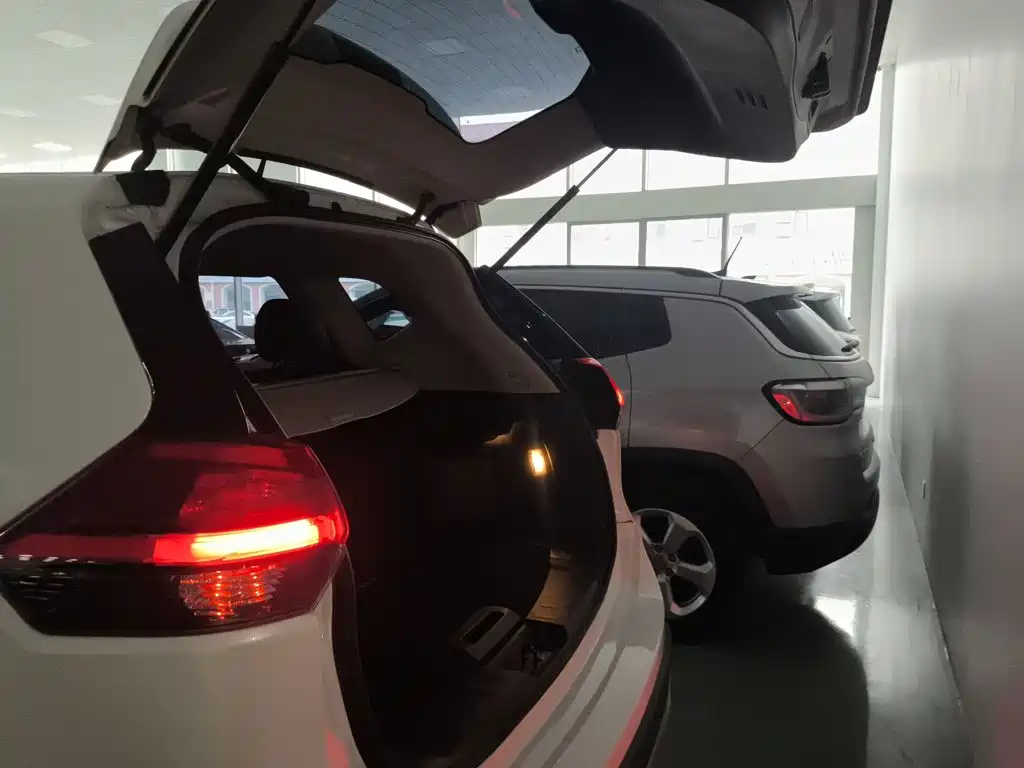 X-Trail 2017 2.0L CVT Comfort Edition 2WD купить на сайте DeffCars