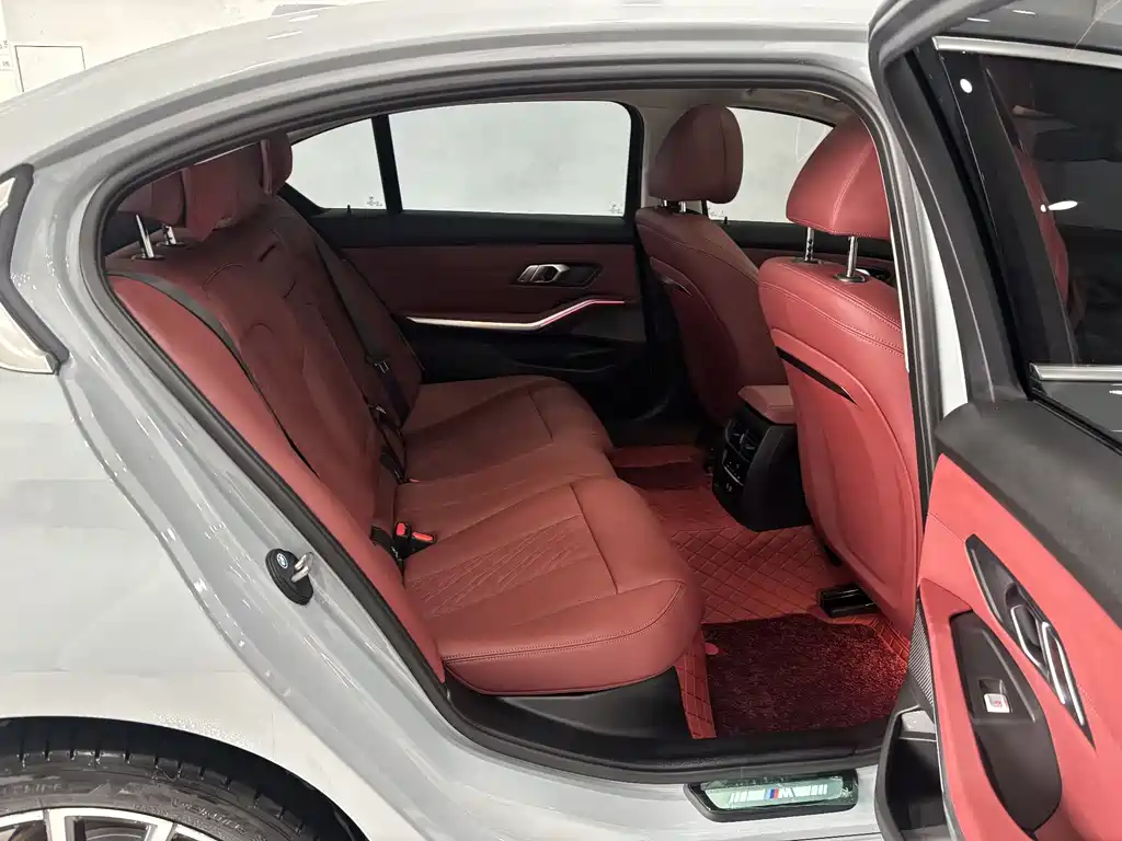 BMW 3 Series 2025 325Li M Sports Package купить на сайте DeffCars