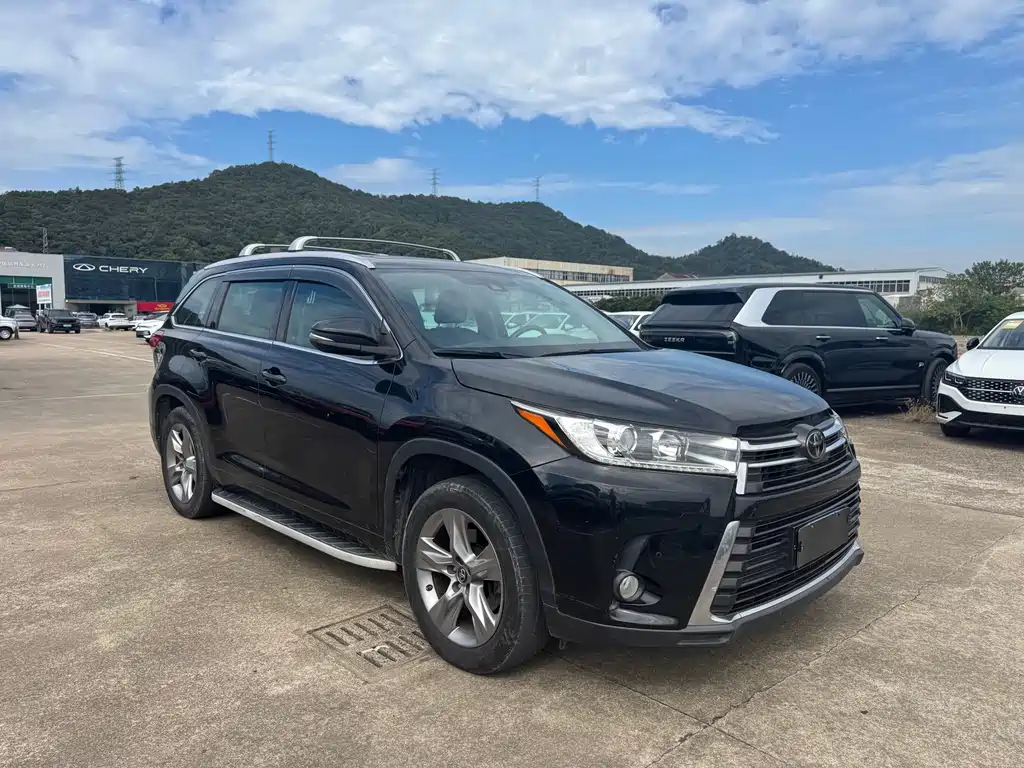 Highlander 2018 2.0T four-wheel drive premium version, 7 seats, National VI купить на сайте DeffCars