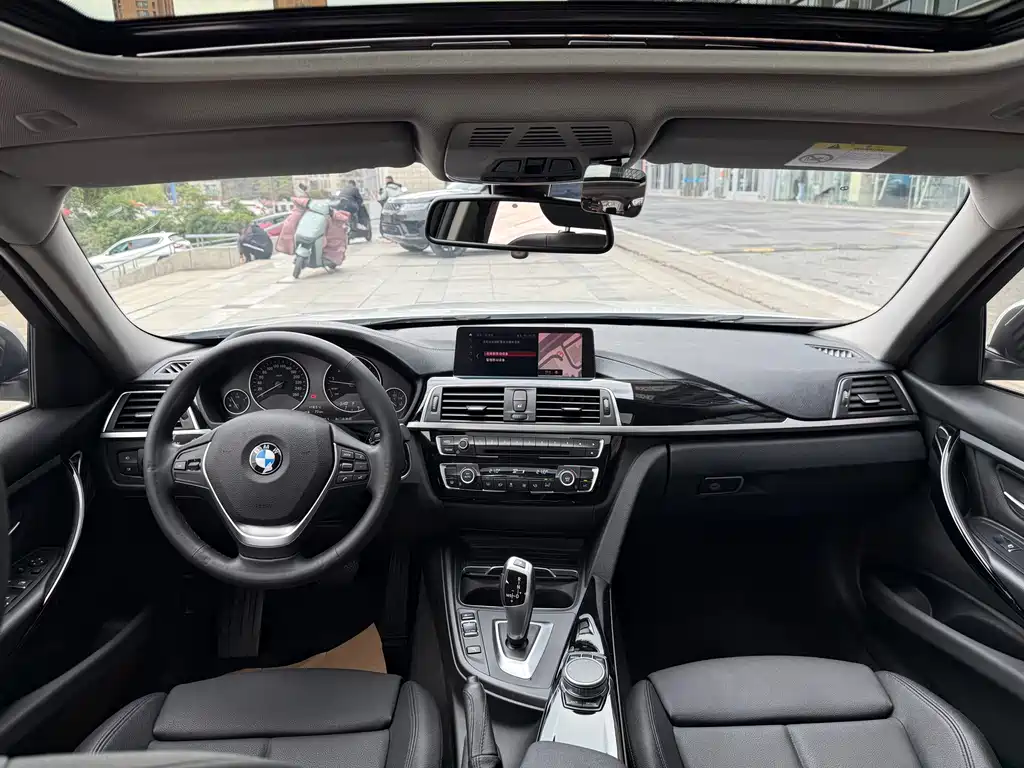 BMW 3 Series 2019 320Li Fashion Model купить на сайте DeffCars