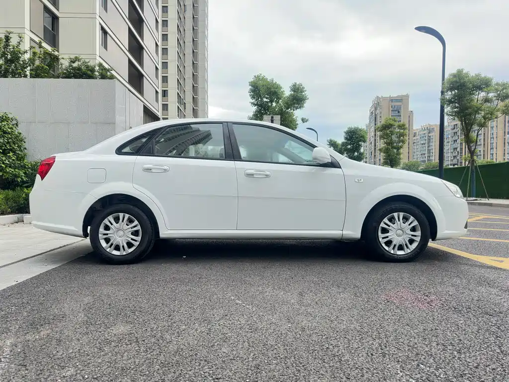 Excelle 2015 1.5L automatic classic купить на сайте DeffCars