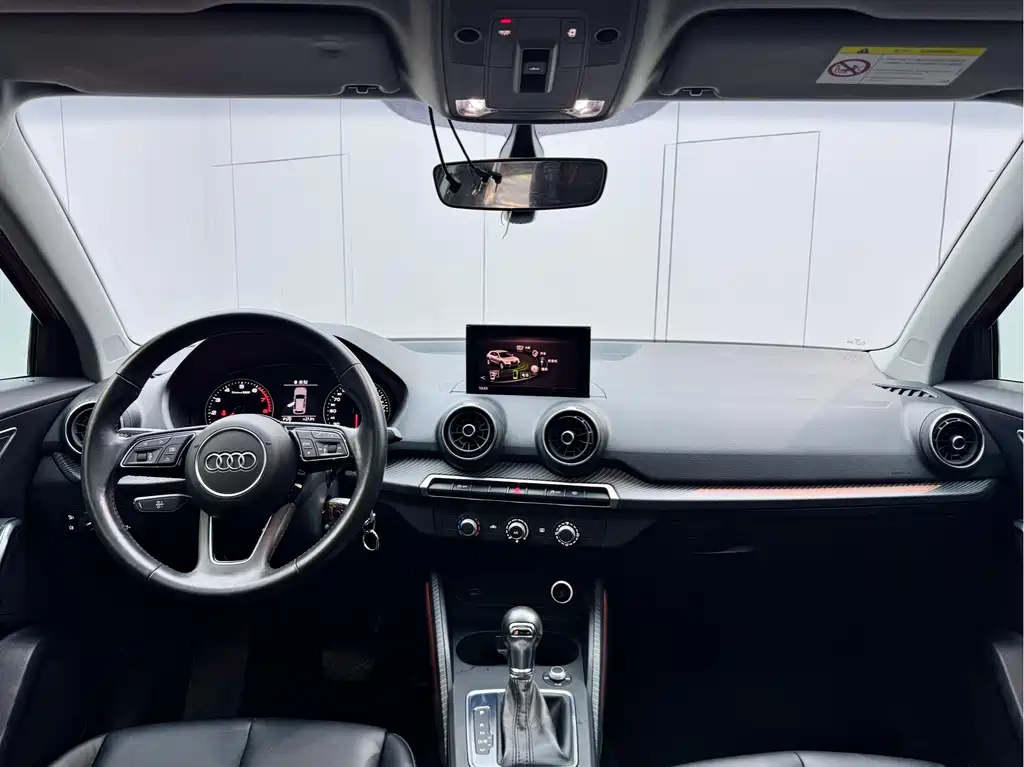 Audi Q2L 2018 35 TFSI launches exclusive version, National V купить на сайте DeffCars