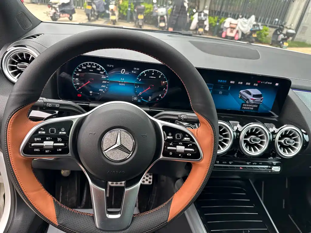 Mercedes-Benz GLA 2023 GLA 220 купить на сайте DeffCars