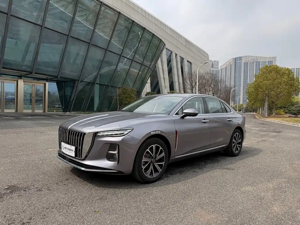 Hongqi H5 PHEV 2025 170 super hybrid version купить на сайте DeffCars