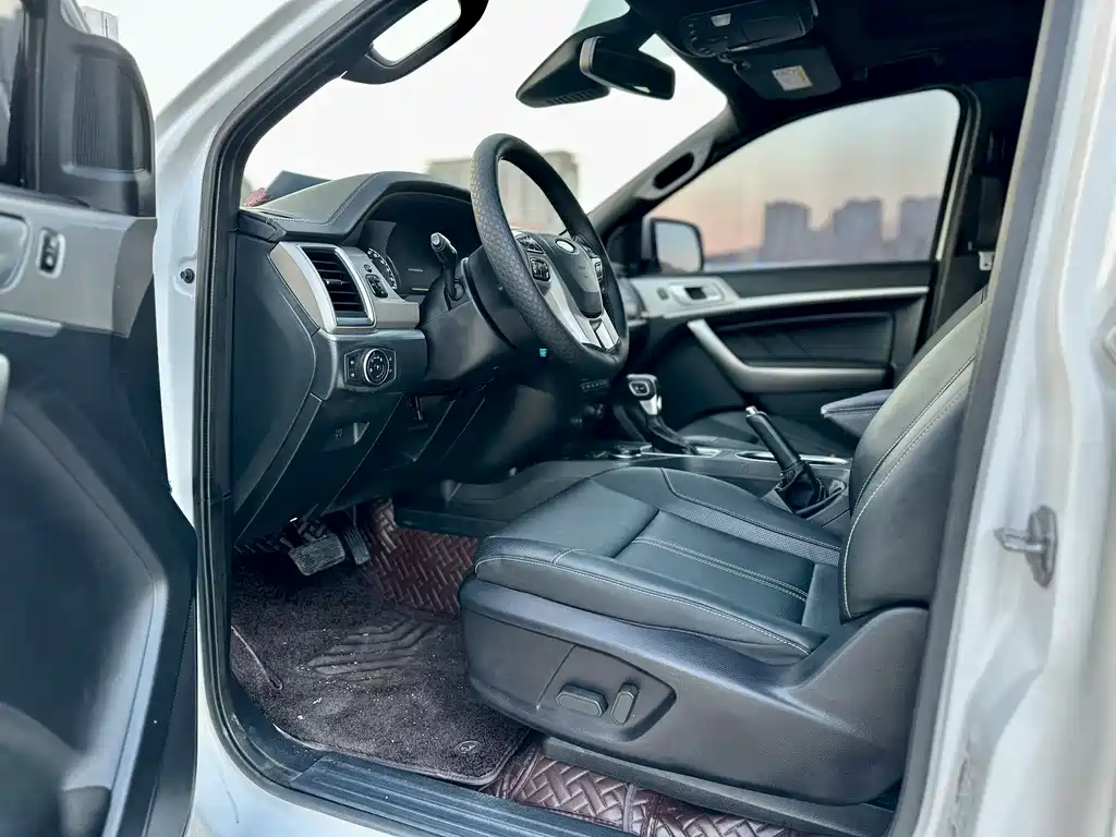 Everest 2020 2.3T gasoline automatic four-wheel drive luxury version 5 seats купить на сайте DeffCars
