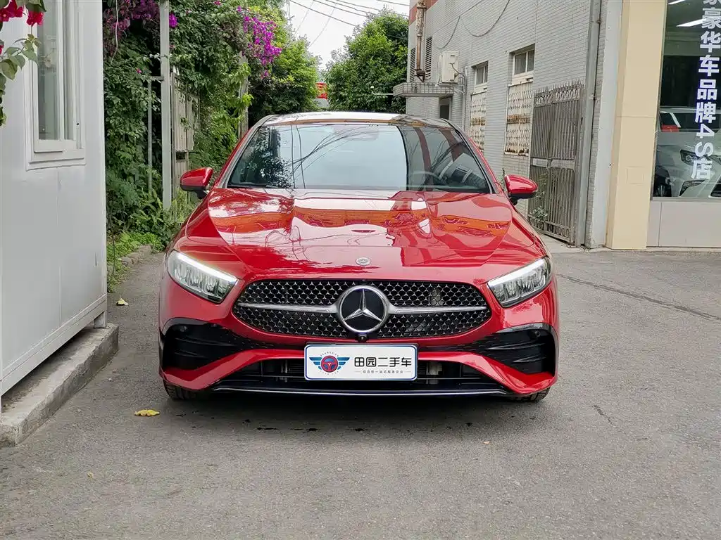 Mercedes-Benz A-Class 2023 A 200 L Fashion Model купить на сайте DeffCars